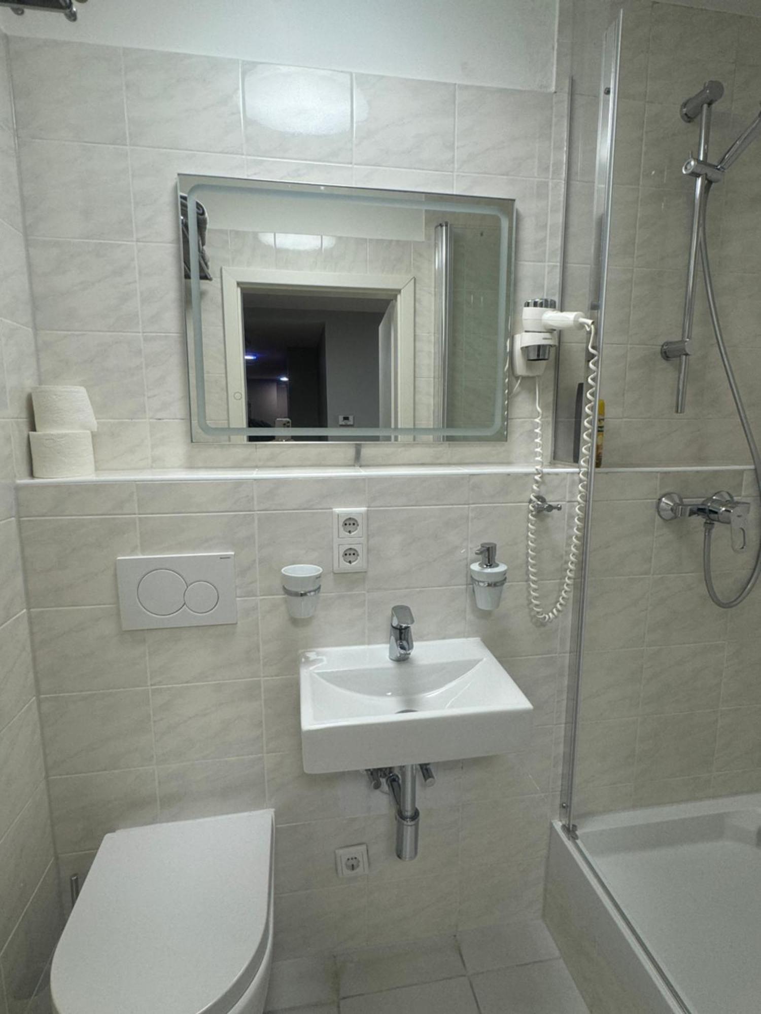 Studio Apartment Am Hauptbahnhof N2 뉘른베르크 외부 사진